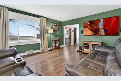 1519 Il Route 251, Steward, IL 60553 - Photo 3