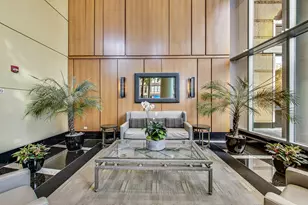 345 N LaSalle St, Chicago, IL 60654 - Photo 5