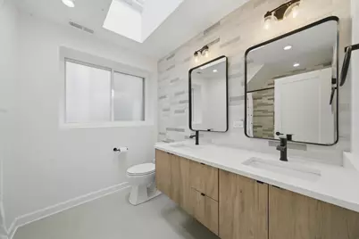 2854 N Francisco Avenue, Chicago, IL 60618 - Photo 21