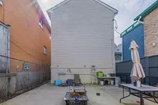 2919 S Keeley St, Chicago, IL 60608 - Photo 25