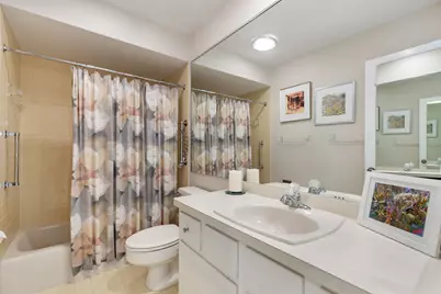 2 The Court Of Harborside #207, Northbrook, IL 60062 - Photo 13