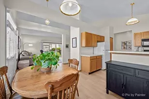 1539 Keystone Ct, Elgin, IL 60120 - Photo 5