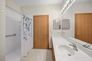 1539 Keystone Ct, Elgin, IL 60120 - Photo 11