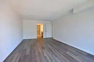 706 Waukegan Rd, Glenview, IL 60025 - Photo 13