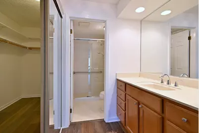 706 Waukegan Road #C203, Glenview, IL 60025 - Photo 13