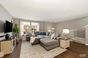 2419 Emily Ln, Elgin, IL 60124 - Photo 3