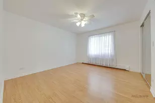 915 Graceland Ave, Des Plaines, IL 60016 - Photo 17