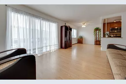 915 Graceland Avenue #2C, Des Plaines, IL 60016 - Photo 9