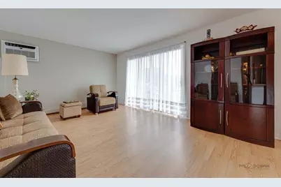 915 Graceland Avenue #2C, Des Plaines, IL 60016 - Photo 7