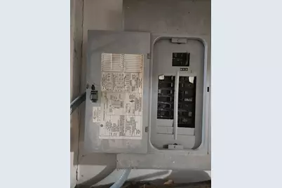 606 N Leamington Avenue, Chicago, IL 60644 - Photo 23