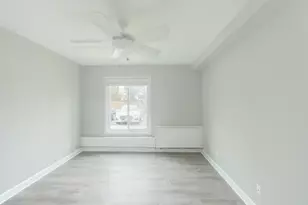 4250 W Lake Ave, Glenview, IL 60026 - Photo 9