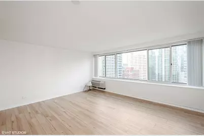 211 E Ohio Street #2107, Chicago, IL 60611 - Photo 3