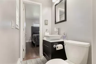 701 W Lake Park Drive, Addison, IL 60101 - Photo 9