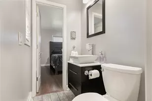 701 W Lake Park Dr, Addison, IL 60101 - Photo 9