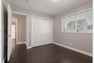 701 W Lake Park Drive, Addison, IL 60101 - Photo 11