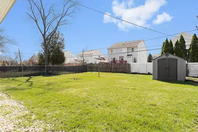 701 W Lake Park Drive, Addison, IL 60101 - Photo 15