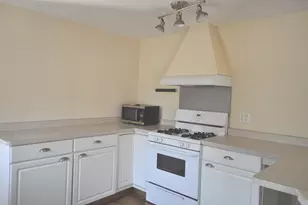 19006 Edwards Rd, Antioch, IL 60002 - Photo 7