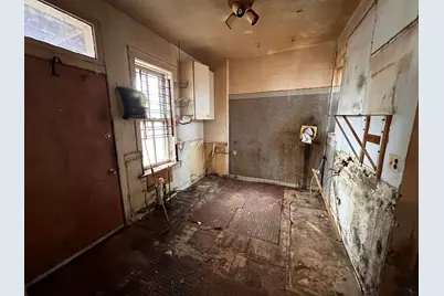 517 W Englewood Avenue, Chicago, IL 60621 - Photo 13