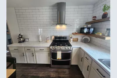 908 N 13th Street, Herrin, IL 62948 - Photo 7