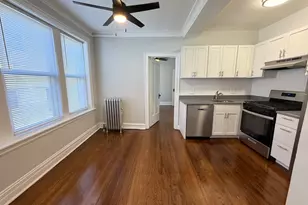 1525 W Estes Ave, Chicago, IL 60626 - Photo 7