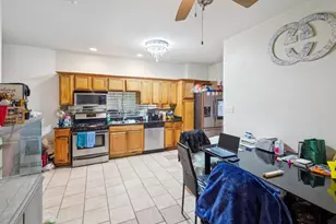 5016 S Prairie Ave, Chicago, IL 60615 - Photo 5