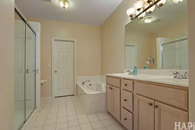 1419 White Oak Lane, Woodstock, IL 60098 - Photo 17