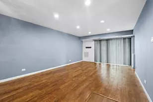 502 W Huntington Commons Rd, Mount Prospect, IL 60056 - Photo 9