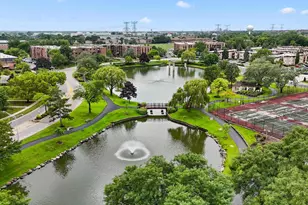 502 W Huntington Commons Rd, Mount Prospect, IL 60056 - Photo 25