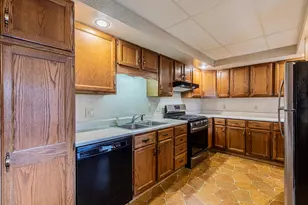 443 S Church St, Princeton, IL 61356 - Photo 5