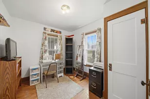 318 Spruce St, Dixon, IL 61021 - Photo 11