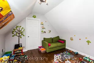 828 W Buckingham Pl, Chicago, IL 60657 - Photo 13