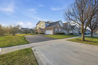 1586 Millbrook Drive, Algonquin, IL 60102 - Photo 3