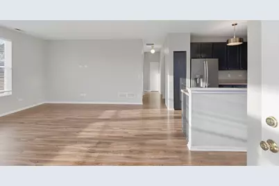 1586 Millbrook Drive, Algonquin, IL 60102 - Photo 9