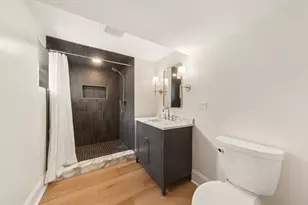 240 W St Charles Rd, Elmhurst, IL 60126 - Photo 31