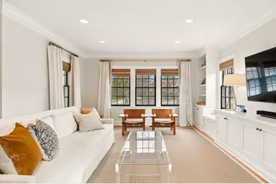 240 W Saint Charles Road, Elmhurst, IL 60126 - Photo 7