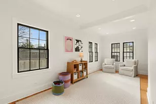 240 W St Charles Rd, Elmhurst, IL 60126 - Photo 11