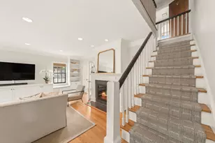 240 W St Charles Rd, Elmhurst, IL 60126 - Photo 23