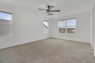 955 Riverdale Ct, Marengo, IL 60152 - Photo 9