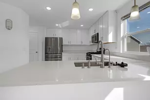 955 Riverdale Ct, Marengo, IL 60152 - Photo 13