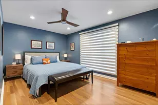 982 S Park Terrace, Chicago, IL 60605 - Photo 11