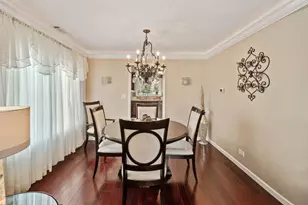 760 Thunderbird Trail, Carol Stream, IL 60188 - Photo 15