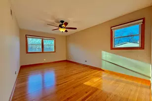 1403 S Birch Dr, Mount Prospect, IL 60056 - Photo 11