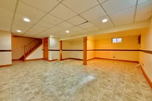 1403 S Birch Dr, Mount Prospect, IL 60056 - Photo 19