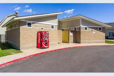 1700 Candlewick Drive, Poplar Grove, IL 61065 - Photo 29