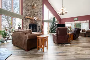 1700 Candlewick Dr, Poplar Grove, IL 61065 - Photo 3