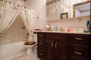 1700 Candlewick Dr, Poplar Grove, IL 61065 - Photo 15