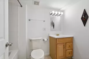 4910 N Spaulding Ave, Chicago, IL 60625 - Photo 17