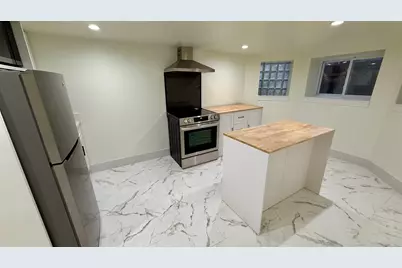 1906 W 34th Place #G, Chicago, IL 60608 - Photo 3