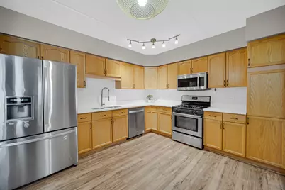 1636 Ashland Avenue #209, Des Plaines, IL 60016 - Photo 9