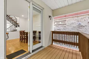 2317 N Hamilton Ave, Chicago, IL 60647 - Photo 11